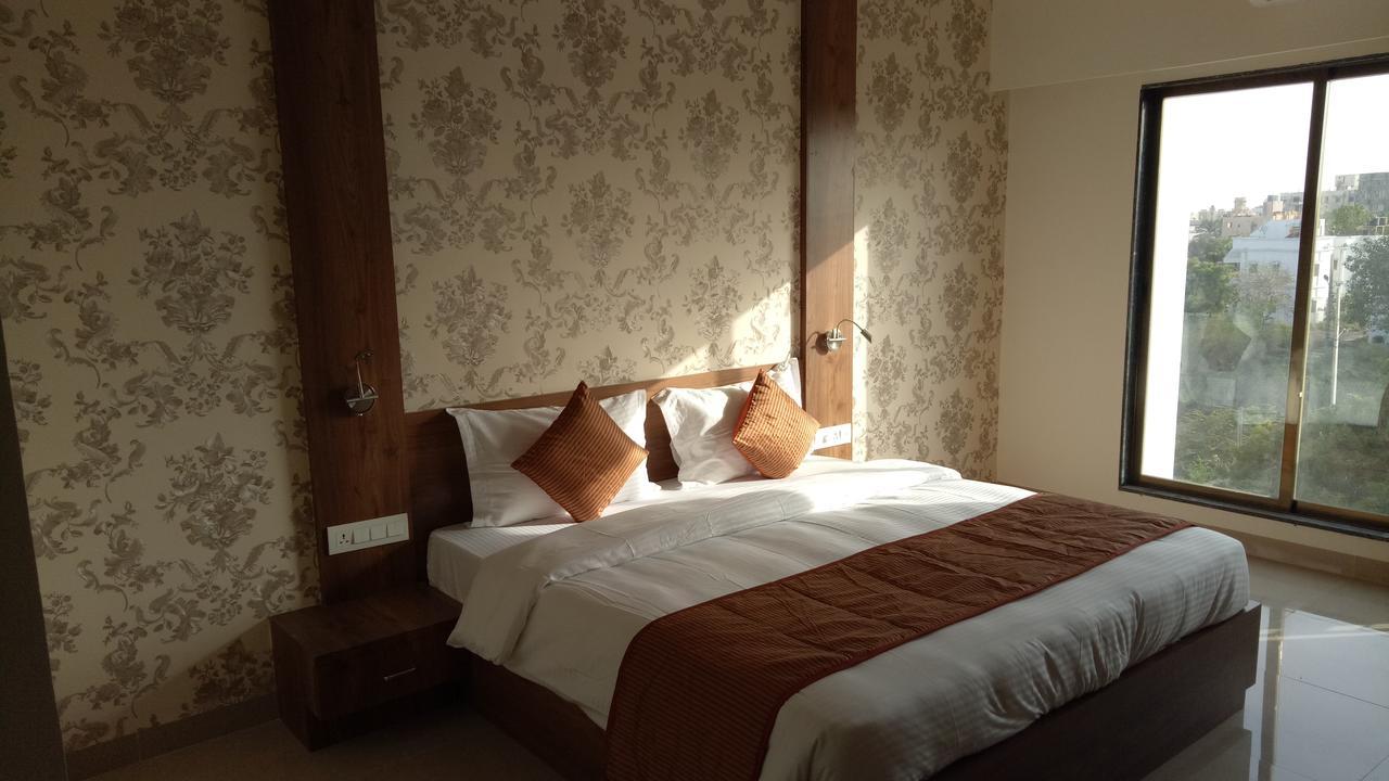 Swati Svasti 3B Hotell Dwārka Eksteriør bilde