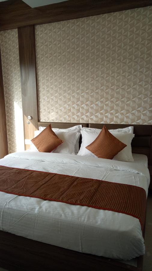 Swati Svasti 3B Hotell Dwārka Eksteriør bilde